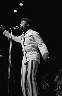 Huty25635 Prints: The Philosopher Of Soul Plays The Apollo