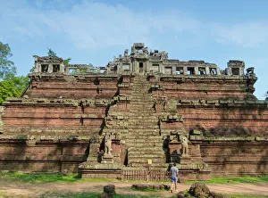 Images Dated 29th January 2011: Phimeanakas at Angkor, Cambodia