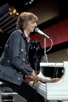 Photo of Barry Manilow