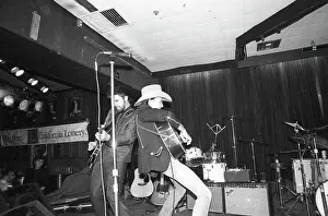 Photo of Dwight Yoakam