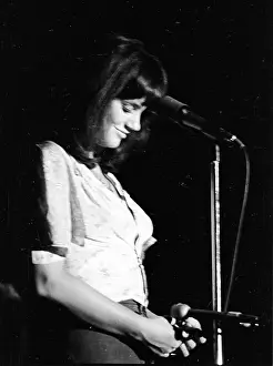 Photo of Linda Ronstadt