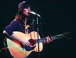 Photo of Linda Ronstadt