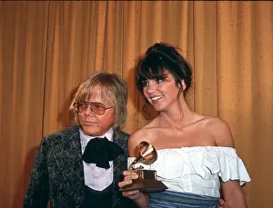 Prints of UNSPECIFIED - CIRCA 1970: Photo of Linda Ronstadt Photo by Michael Ochs Archives/Getty Images A Legend in Focus: Photo of Linda Ronstadt