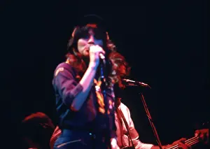Prints of UNSPECIFIED - CIRCA 1970: Photo of Linda Ronstadt Photo by Michael Ochs Archives/Getty Images A Legend in Focus: Photo of Linda Ronstadt