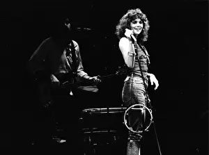 Prints of UNSPECIFIED - CIRCA 1970: Photo of Linda Ronstadt Photo by Michael Ochs Archives/Getty Images A Legend in Focus: Photo of Linda Ronstadt