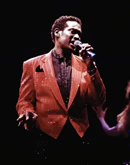 Photo of Luther Vandross