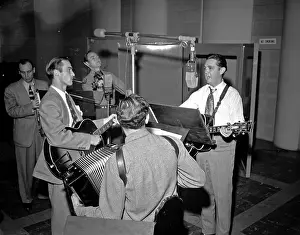 Photo of Merle Travis