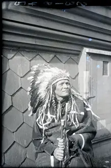 Traditional Style Prints: Photo Of A Pueblo Indian