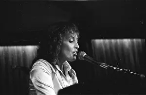Photo of Ronee Blakely