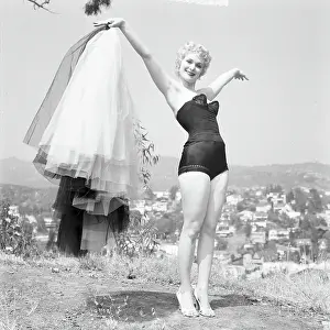 Photo of Roxanne Arlen