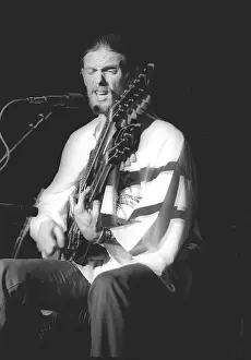 Photo of Shawn Phillips