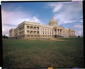 Photo Shows Exterior of Dominican Capitol Building