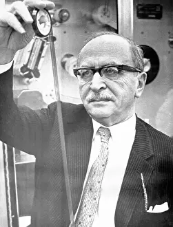 Stamford Prints: Physicist Dennis Gabor
