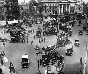 Transport Europe T Prints: Piccadilly Circus