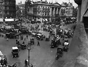 Piccadilly Circus