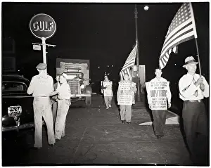 Picketing Prints: Pickets Outside Gulf Station