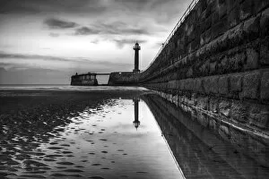 Images Dated 10th February 2014: Pier Reflection