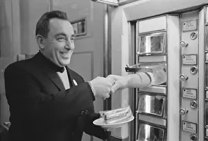 Sandwich Prints: Pierre Charlot at An Automat