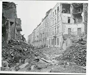 Aachen Prints: Piles of Rubble Filling Streets
