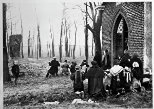 Pilgrim Prints: Pilgrims Praying at Notre Dame Chapel