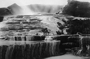 Images Dated 28th September 2006: Pink & White Terraces