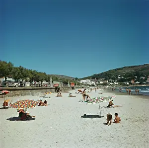 Sunshade Prints: Piriapolis