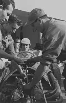 Formula One Prints: In The Pits