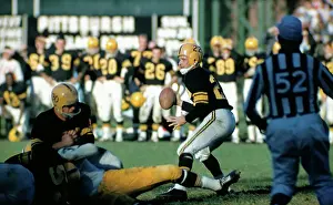 Pittsburgh Steelers Bobby Layne During Game