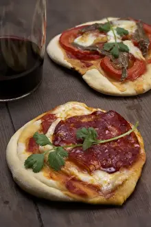 Cheese Prints: Pizzette, small pizzas with buffalo mozzarella