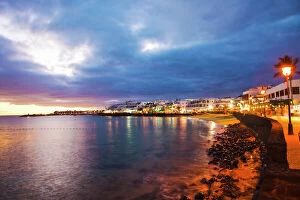 Images Dated 10th January 2011: Playa Blanca beach in Lanzarote