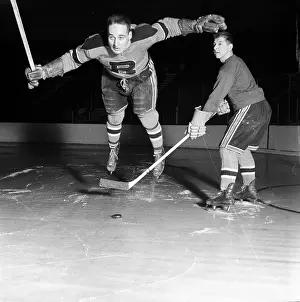 Equipm Prints: Players On Ice