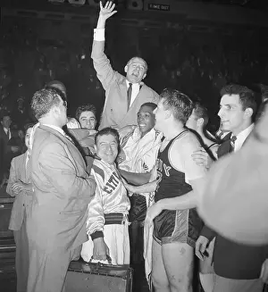 Players Lifting Coach