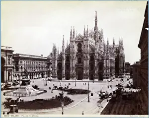 Public Square Prints: Plaza Del Duomo And Milan Cathedral