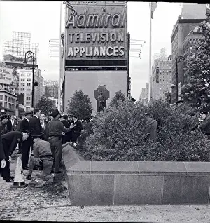 Police Look for Fragments of Bomb