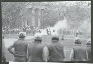 Police Moving in on Protesters