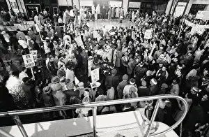 Assassin Prints: Police Stop Would-Be Kennedy Assassin