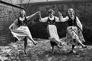 Polish Prints: Polish Dance