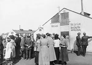 Refugee Prints: Polish Jew Refugees in Camp Quarantine