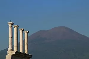 Images Dated 21st November 2014: Pompeii and Mount Vesuvius