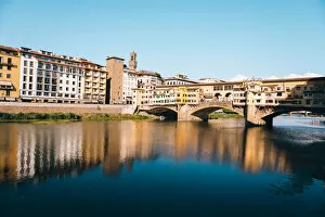 Images Dated 22nd August 2015: Ponte Vecchio over the Arno River, Florence, Italy