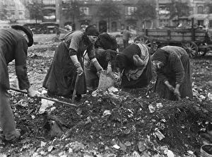 Gathering Prints: Poor Germans Look Thro Garbage Pile