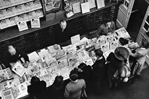 Unusual Angle Prints: Pop Pickers