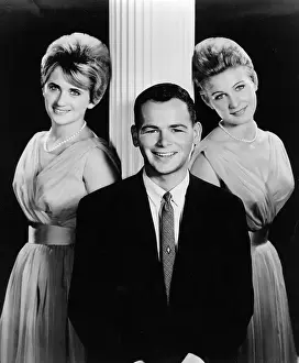 Dcr044946 Prints: Pop Trio The Fleetwoods