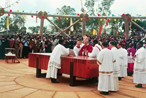 Pope Paul VI Officiating at Altar