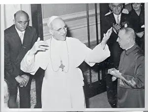 Pope Pius XII With Doctors