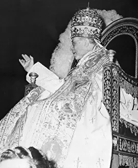 Pope Pius XII Waving