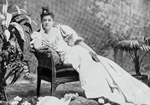 Legends And Icon Prints: Portrait of 19th century stage celebrities: Marie Burroughs
