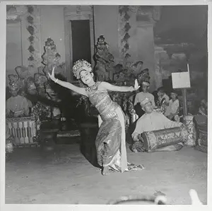 Portrait of a Balinese Legon Dancer