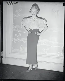 Ascot Prints: Portrait of Bette Davis