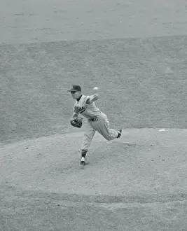 Portrait of Bobby Shantz Pitching